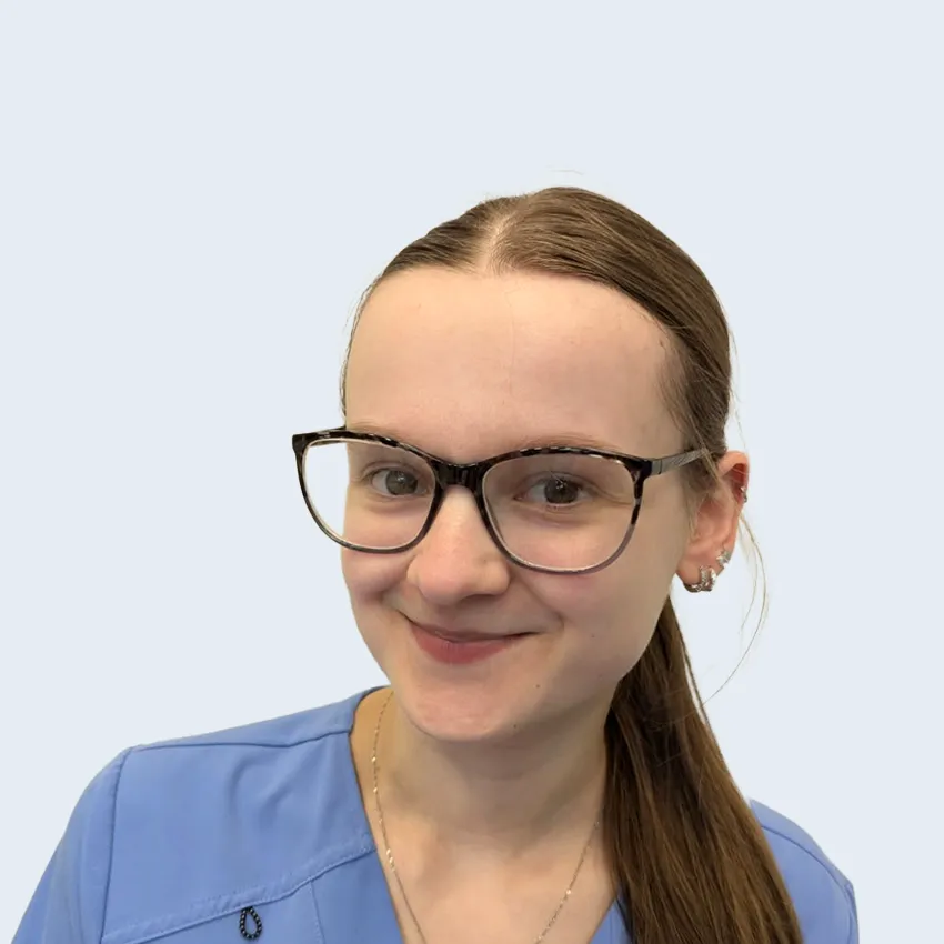 Erin Palmer - Dental Nurse Apprentice